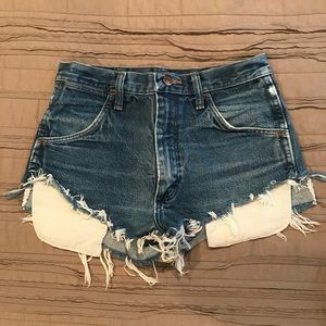 Wrangler denim cut off shorts size 25